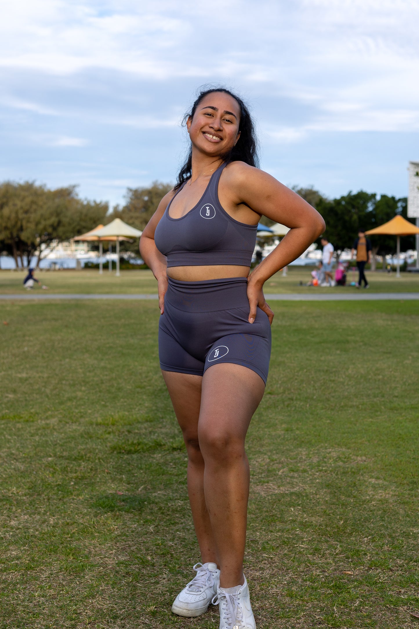 IMPACT Seamless Shorts - Dark Grey